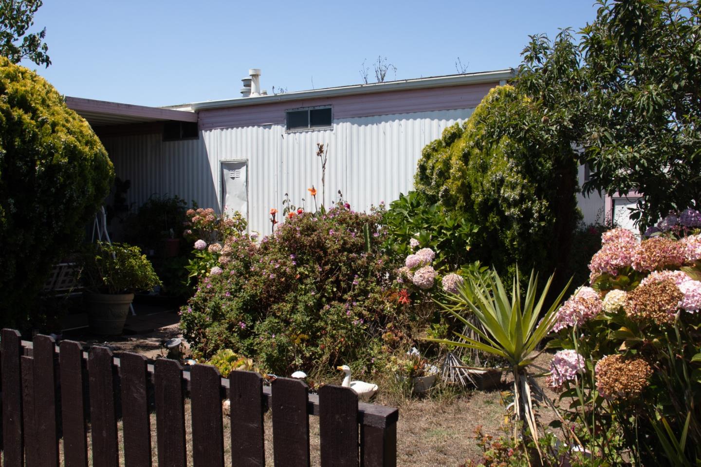 Detail Gallery Image 6 of 36 For 255 E. Bolivar St #146,  Salinas,  CA 93906 - 3 Beds | 2 Baths
