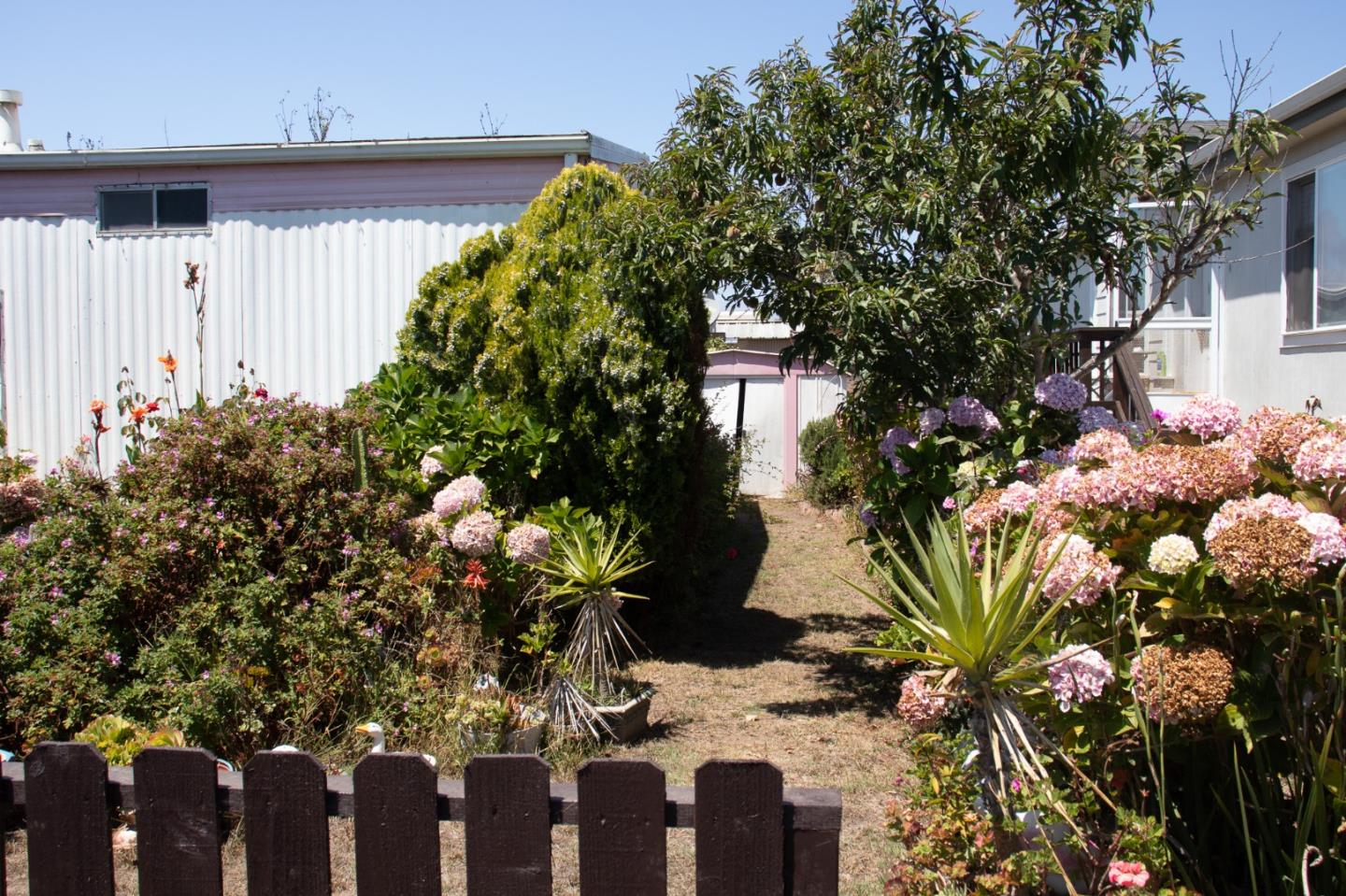 Detail Gallery Image 7 of 36 For 255 E. Bolivar St #146,  Salinas,  CA 93906 - 3 Beds | 2 Baths