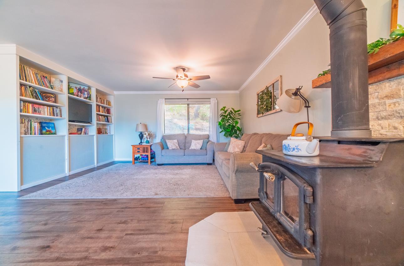 Detail Gallery Image 24 of 52 For 2646 El Camino Real, Salinas,  CA 93907 - 5 Beds | 2/1 Baths