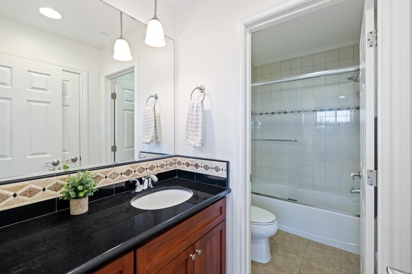 Detail Gallery Image 37 of 80 For 2866 Paseo Ln, San Jose,  CA 95124 - 4 Beds | 4/1 Baths