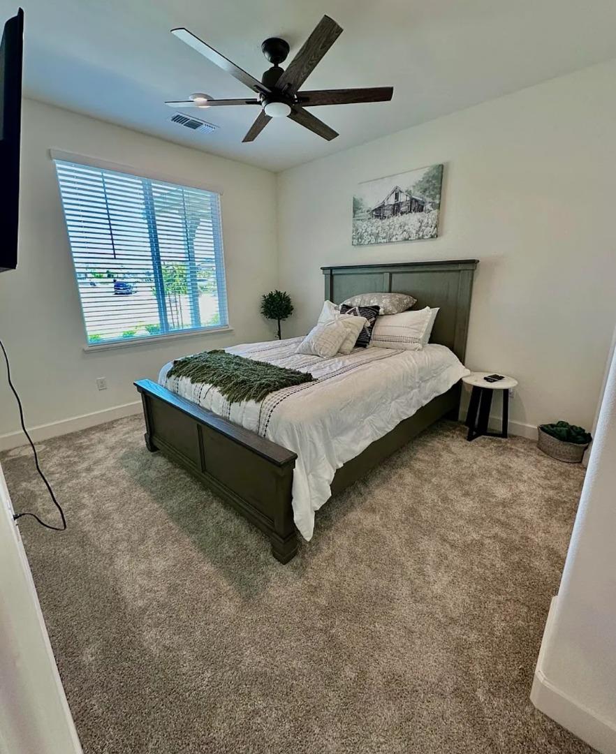 Detail Gallery Image 12 of 20 For 688 Sacramento Way, Hollister,  CA 95023 - 3 Beds | 2 Baths