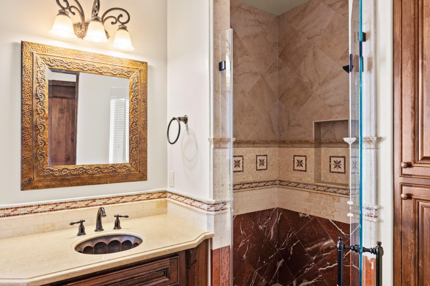 Detail Gallery Image 17 of 25 For 5 Fairway Ct, Seaside,  CA 93955 - 4 Beds | 3 Baths