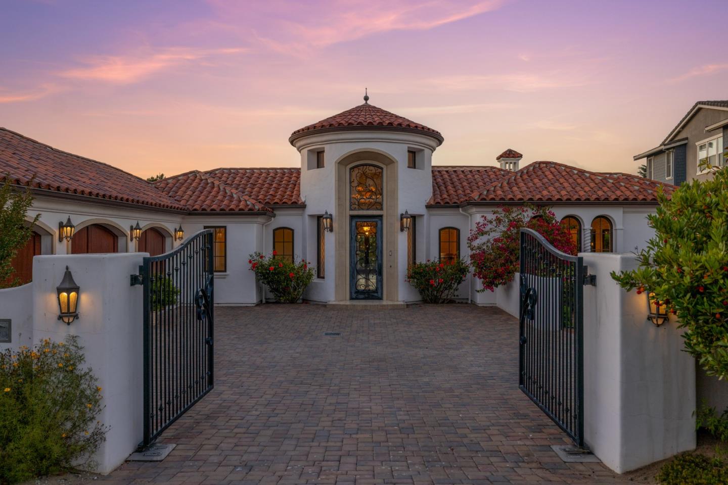 Detail Gallery Image 25 of 25 For 5 Fairway Ct, Seaside,  CA 93955 - 4 Beds | 3 Baths