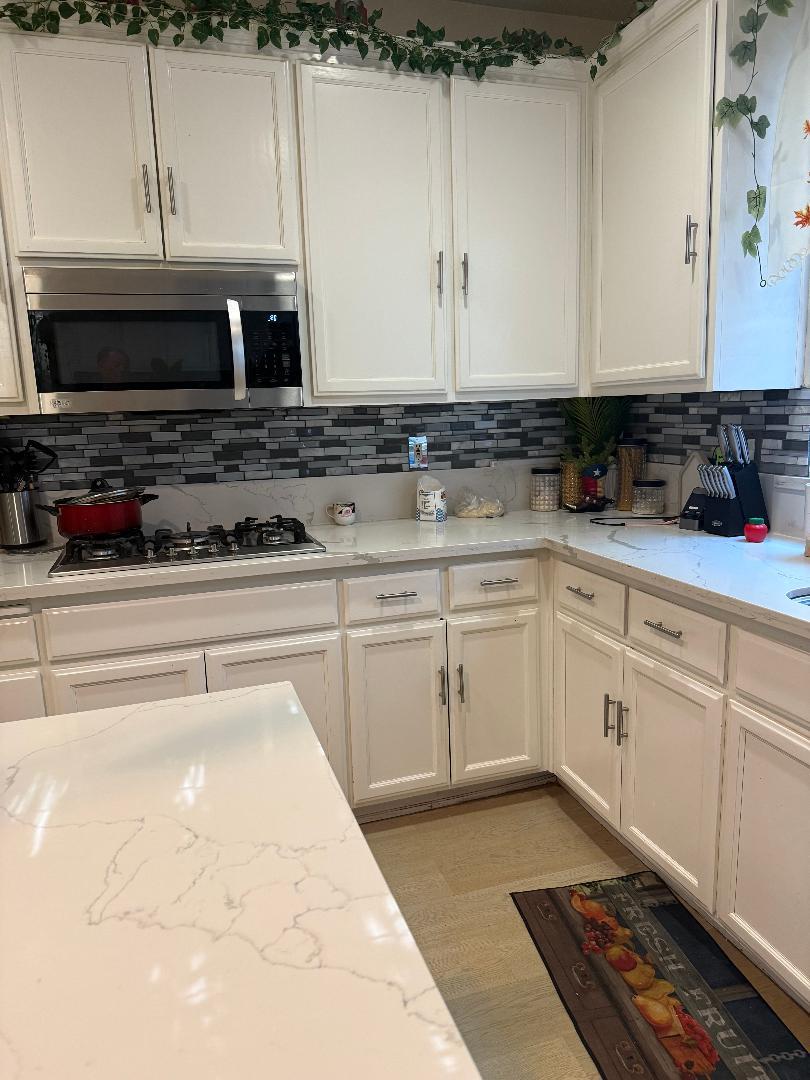 Detail Gallery Image 4 of 28 For 41 Palomino Way, Patterson,  CA 95363 - 3 Beds | 2/1 Baths