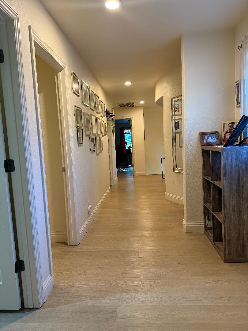 Detail Gallery Image 6 of 28 For 41 Palomino Way, Patterson,  CA 95363 - 3 Beds | 2/1 Baths