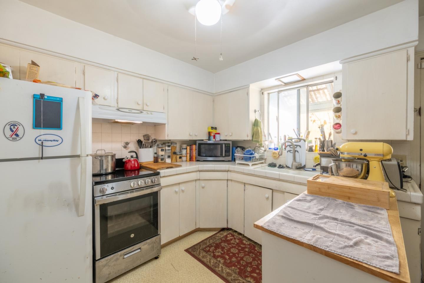 Detail Gallery Image 20 of 23 For 1270 6th St, Monterey,  CA 93940 - – Beds | – Baths