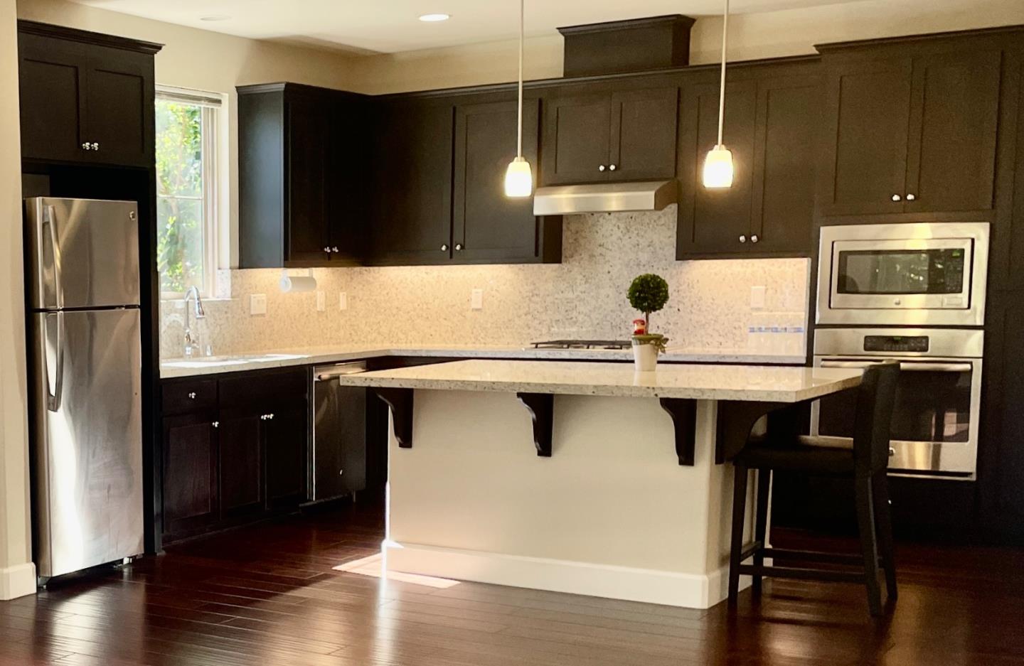 Detail Gallery Image 5 of 23 For 338 Santa Diana Ter, Sunnyvale,  CA 94085 - 4 Beds | 3/1 Baths