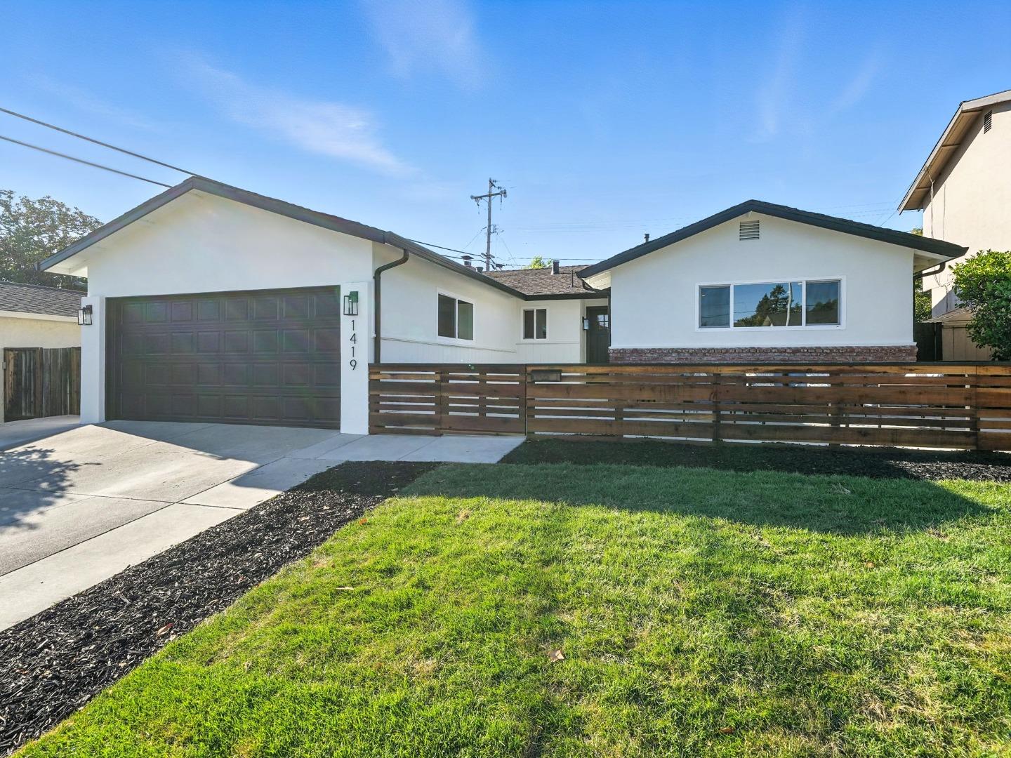 Detail Gallery Image 2 of 26 For 1419 Mount Shasta Ave, Milpitas,  CA 95035 - 4 Beds | 2 Baths