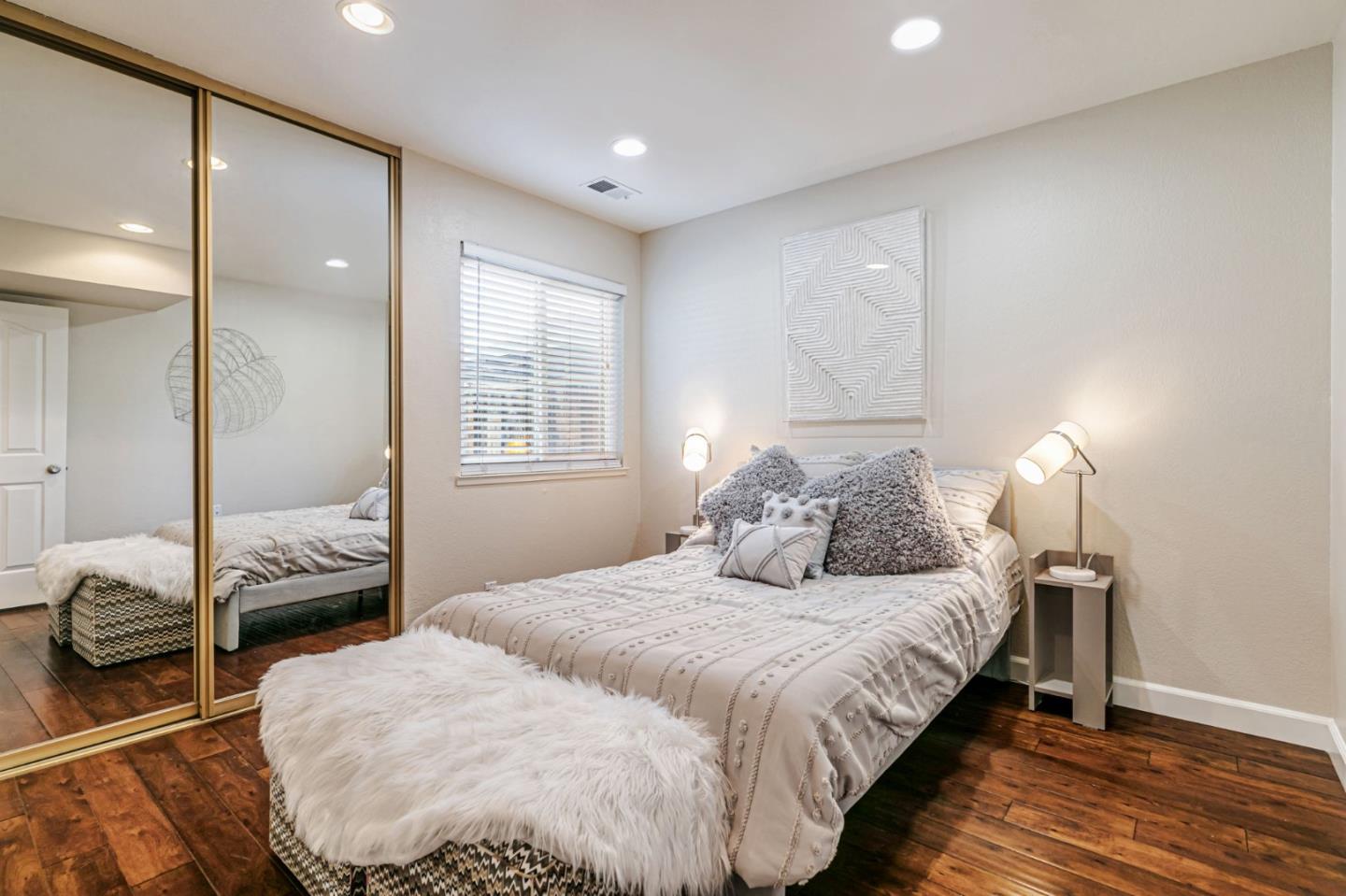 Detail Gallery Image 15 of 36 For 2128 Canoas Garden #D,  San Jose,  CA 95125 - 2 Beds | 1/1 Baths