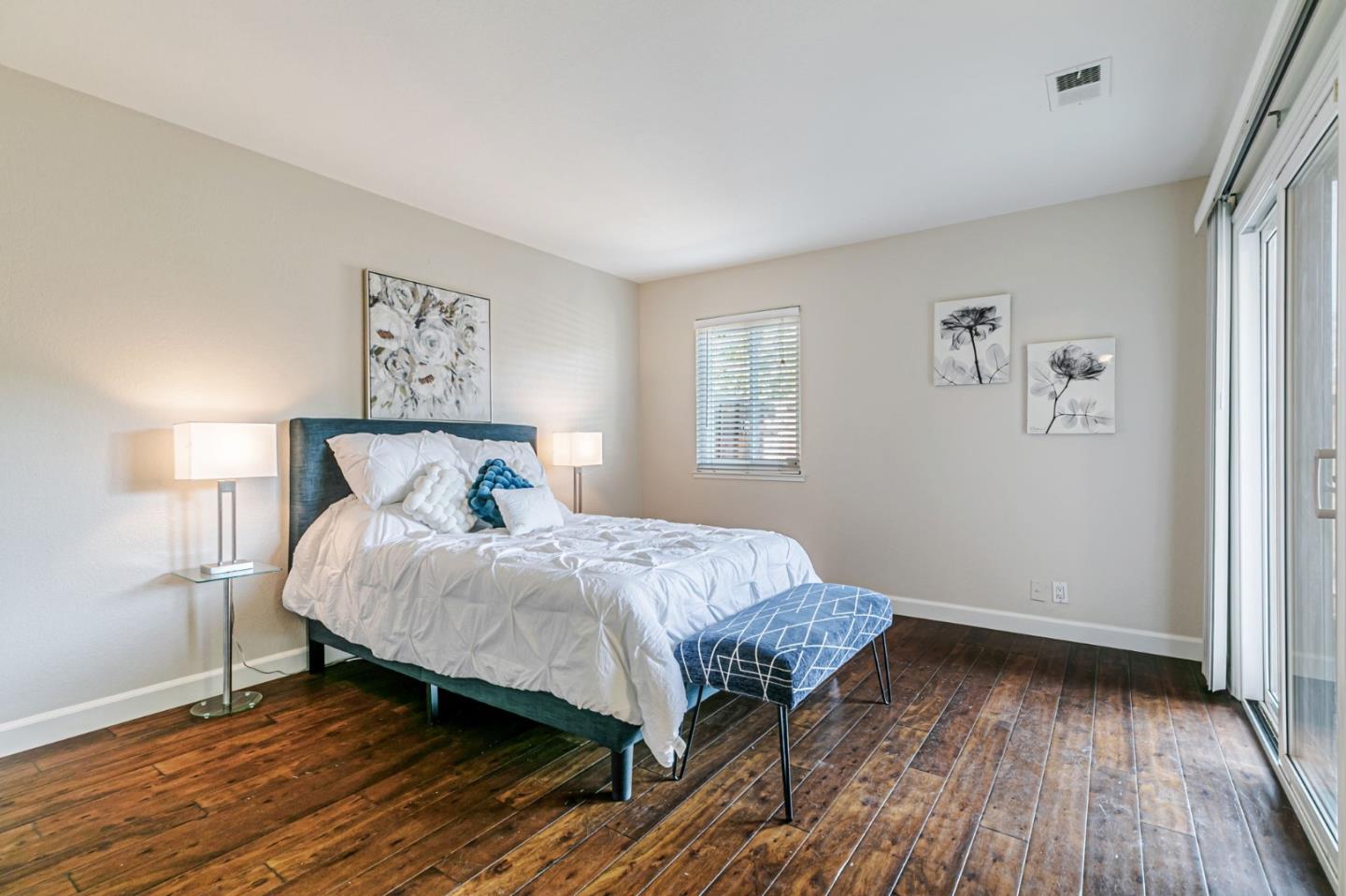 Detail Gallery Image 17 of 36 For 2128 Canoas Garden #D,  San Jose,  CA 95125 - 2 Beds | 1/1 Baths