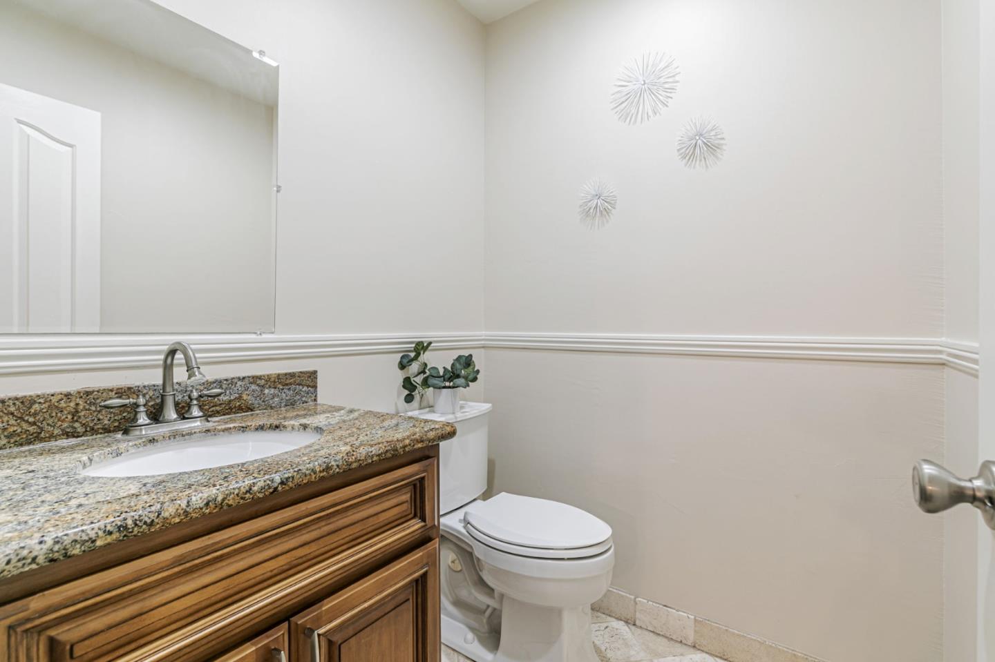Detail Gallery Image 22 of 36 For 2128 Canoas Garden #D,  San Jose,  CA 95125 - 2 Beds | 1/1 Baths