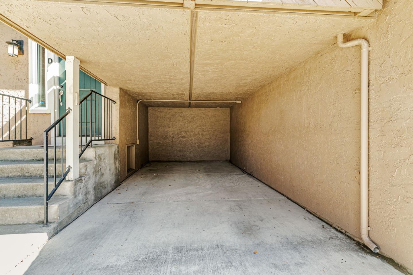 Detail Gallery Image 36 of 36 For 2128 Canoas Garden #D,  San Jose,  CA 95125 - 2 Beds | 1/1 Baths