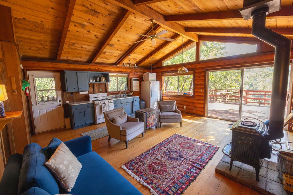 Detail Gallery Image 11 of 32 For 36865 Dormody Rd #80,  Carmel,  CA 93923 - 1 Beds | 1 Baths