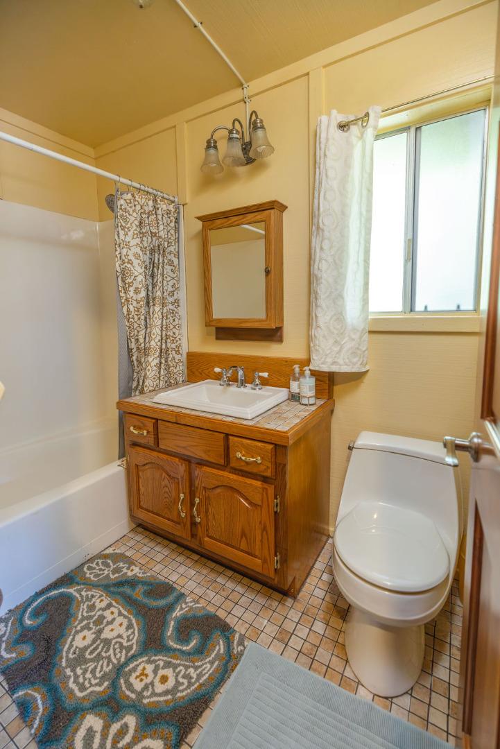 Detail Gallery Image 21 of 32 For 36865 Dormody Rd #80,  Carmel,  CA 93923 - 1 Beds | 1 Baths