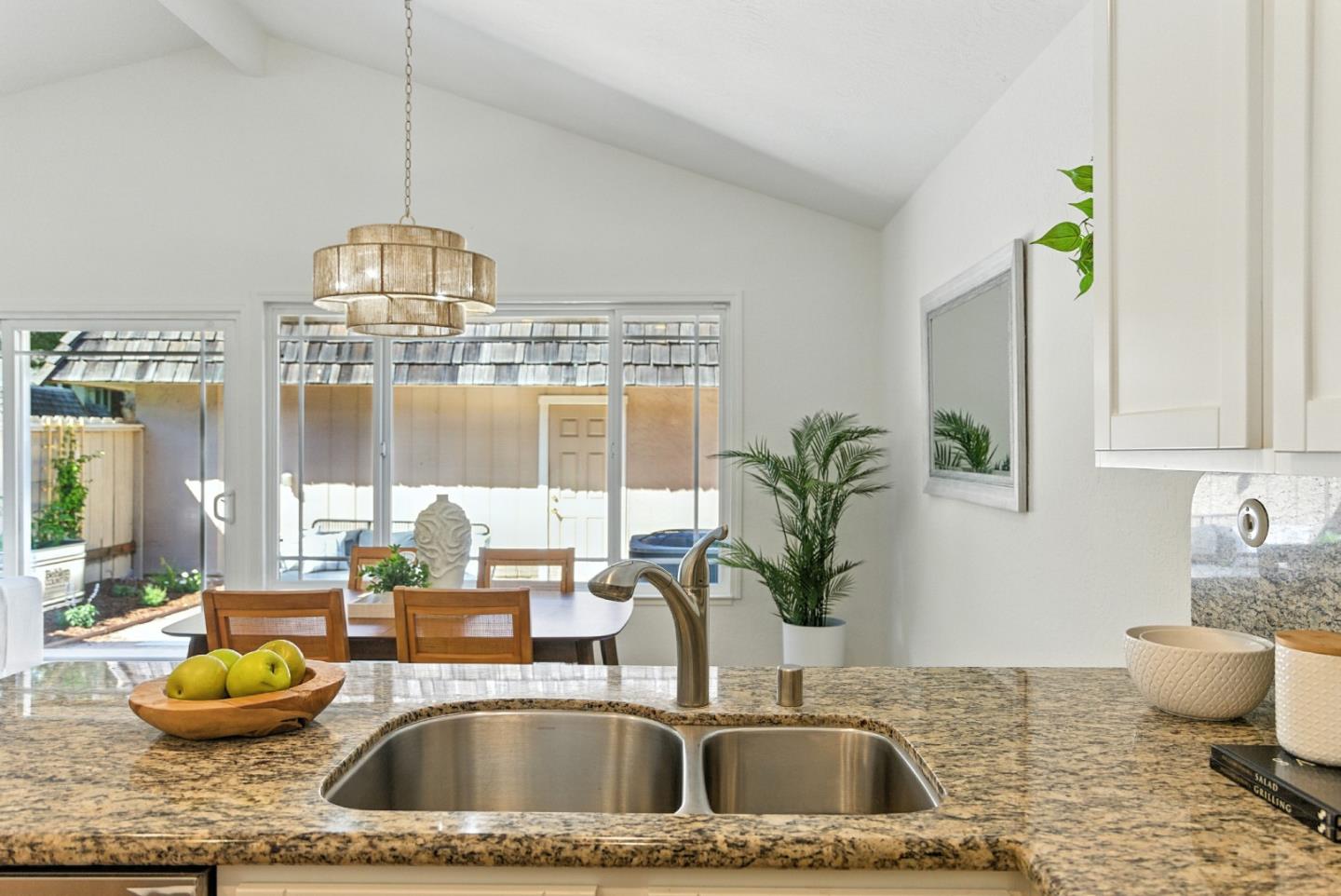 Detail Gallery Image 5 of 33 For 4590 Cimarron River Ct, San Jose,  CA 95136 - 3 Beds | 2 Baths