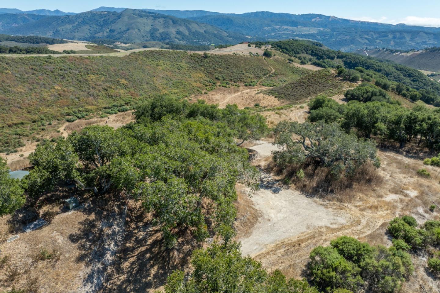 Detail Gallery Image 42 of 45 For 10265 Calle De Robles, Carmel Valley,  CA 93923 - 5 Beds | 5 Baths