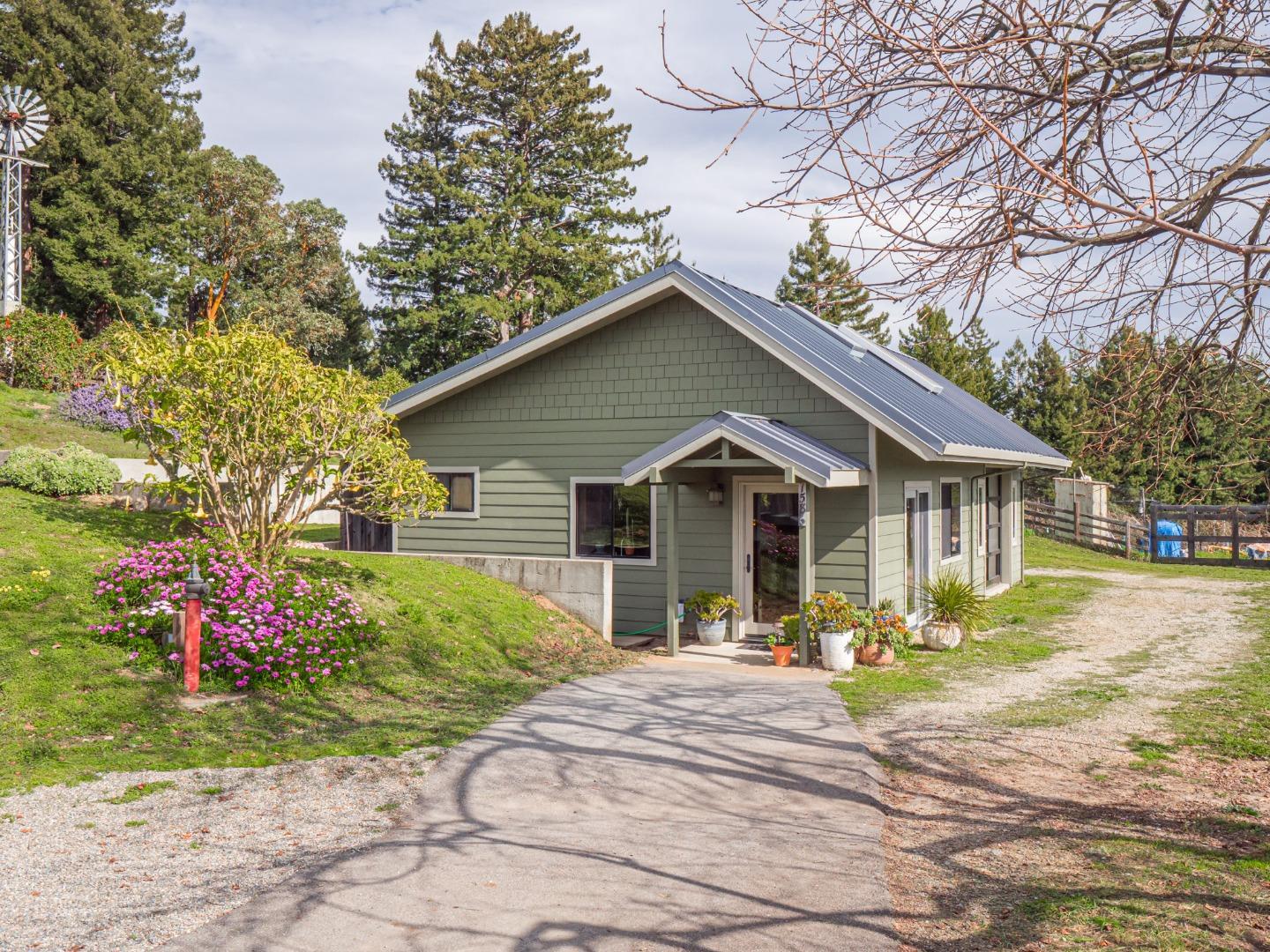Detail Gallery Image 64 of 94 For 1584 Tindall Ranch Rd, Corralitos,  CA 95076 - 2 Beds | 1/1 Baths