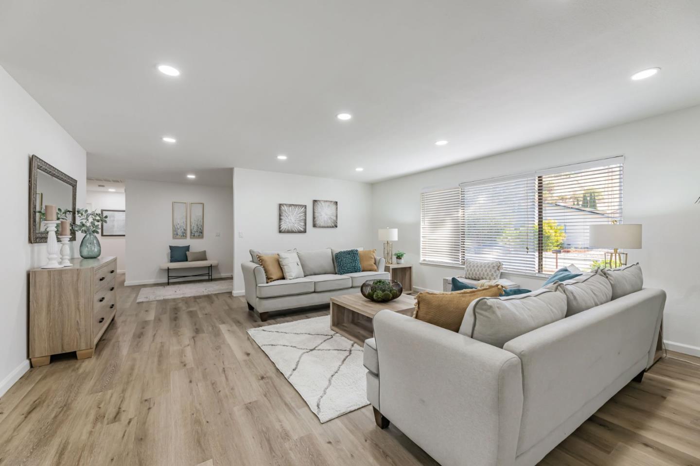 Detail Gallery Image 10 of 44 For 1109 El Camino Higuera, Milpitas,  CA 95035 - 3 Beds | 2/1 Baths