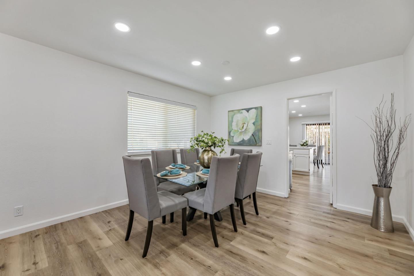 Detail Gallery Image 18 of 44 For 1109 El Camino Higuera, Milpitas,  CA 95035 - 3 Beds | 2/1 Baths