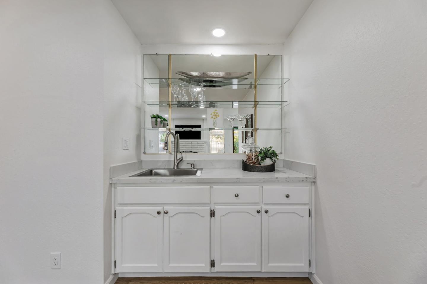 Detail Gallery Image 30 of 44 For 1109 El Camino Higuera, Milpitas,  CA 95035 - 3 Beds | 2/1 Baths