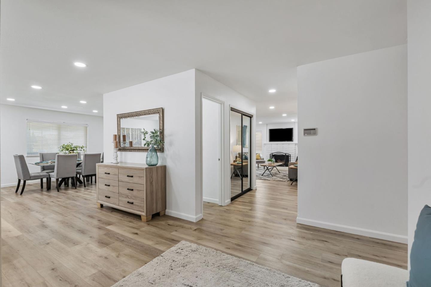 Detail Gallery Image 6 of 44 For 1109 El Camino Higuera, Milpitas,  CA 95035 - 3 Beds | 2/1 Baths