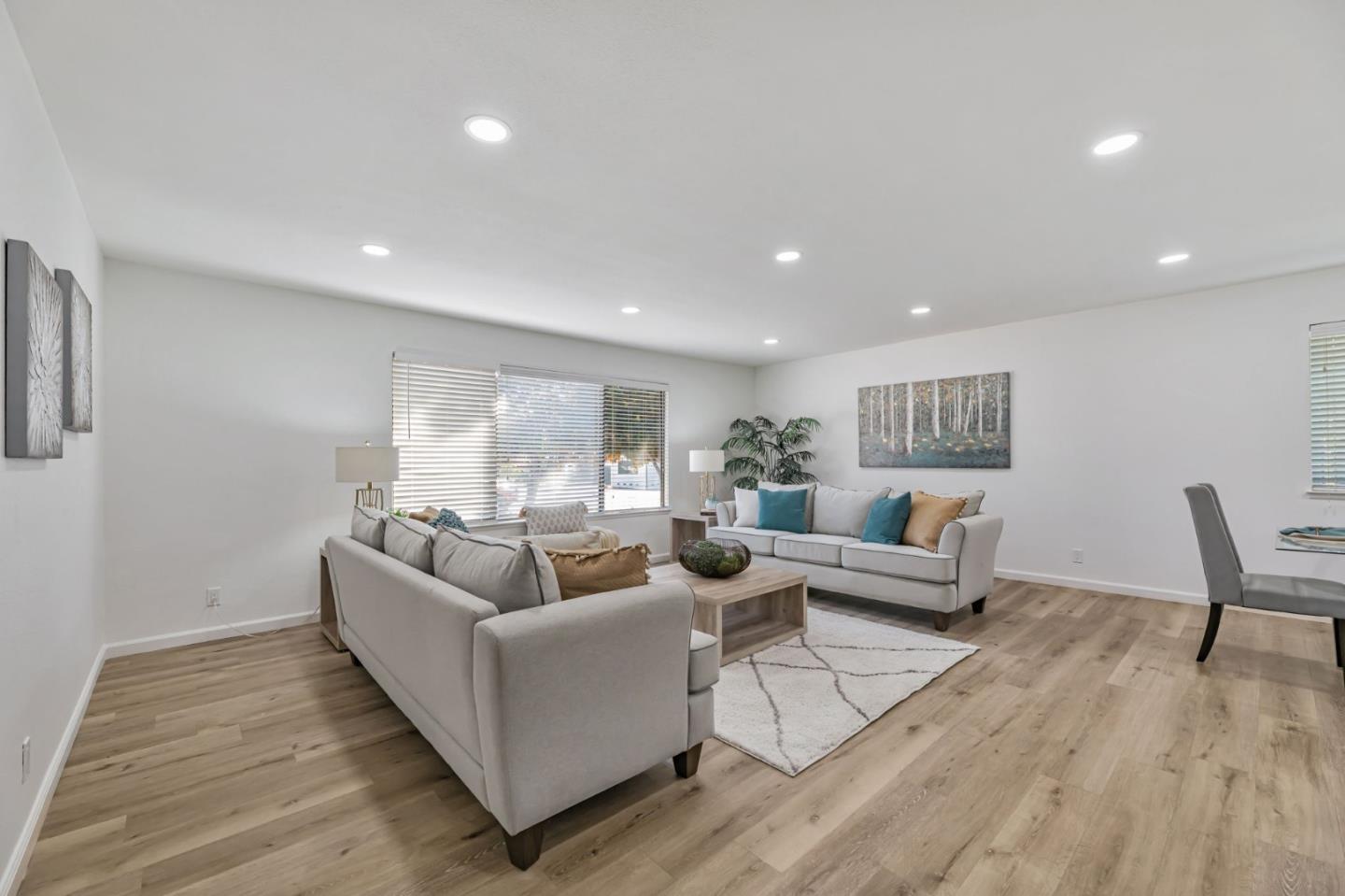 Detail Gallery Image 8 of 44 For 1109 El Camino Higuera, Milpitas,  CA 95035 - 3 Beds | 2/1 Baths