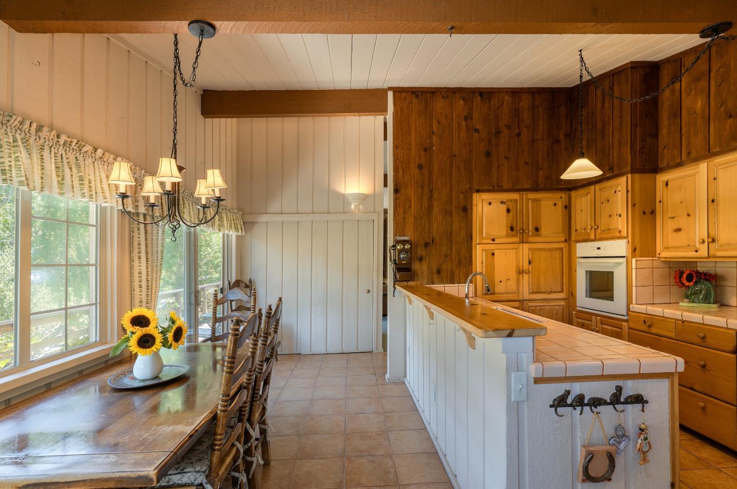 Detail Gallery Image 12 of 46 For 53 Southbank Road, Carmel Valley,  CA 93924 - 4 Beds | 2 Baths