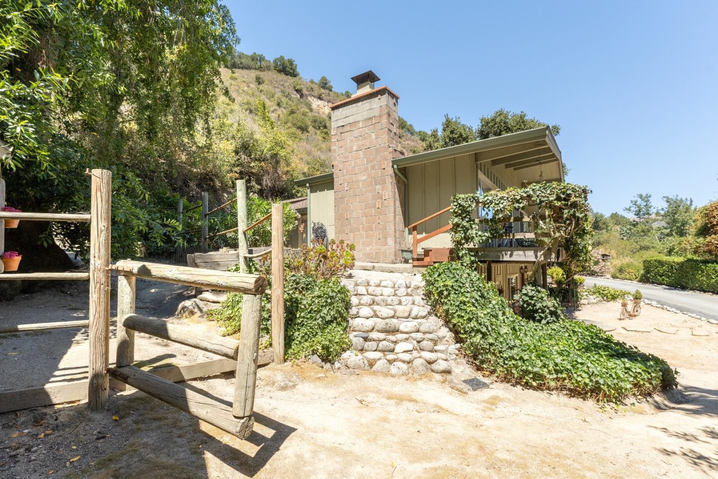 Detail Gallery Image 34 of 46 For 53 Southbank Road, Carmel Valley,  CA 93924 - 4 Beds | 2 Baths