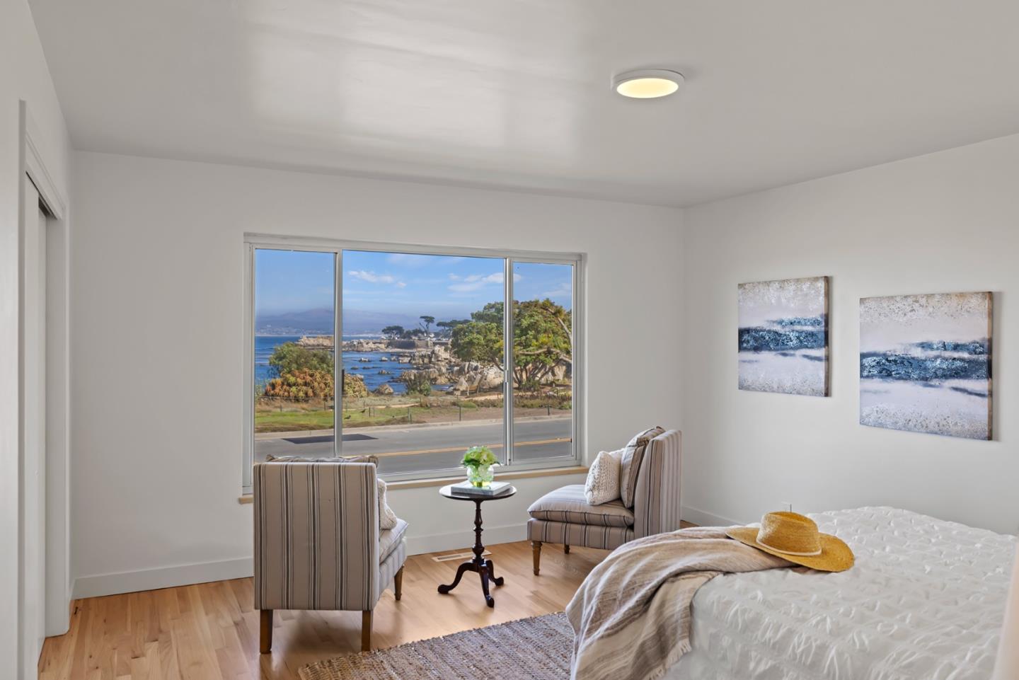 Detail Gallery Image 25 of 46 For 847 Ocean View Blvd, Pacific Grove,  CA 93950 - 3 Beds | 3 Baths