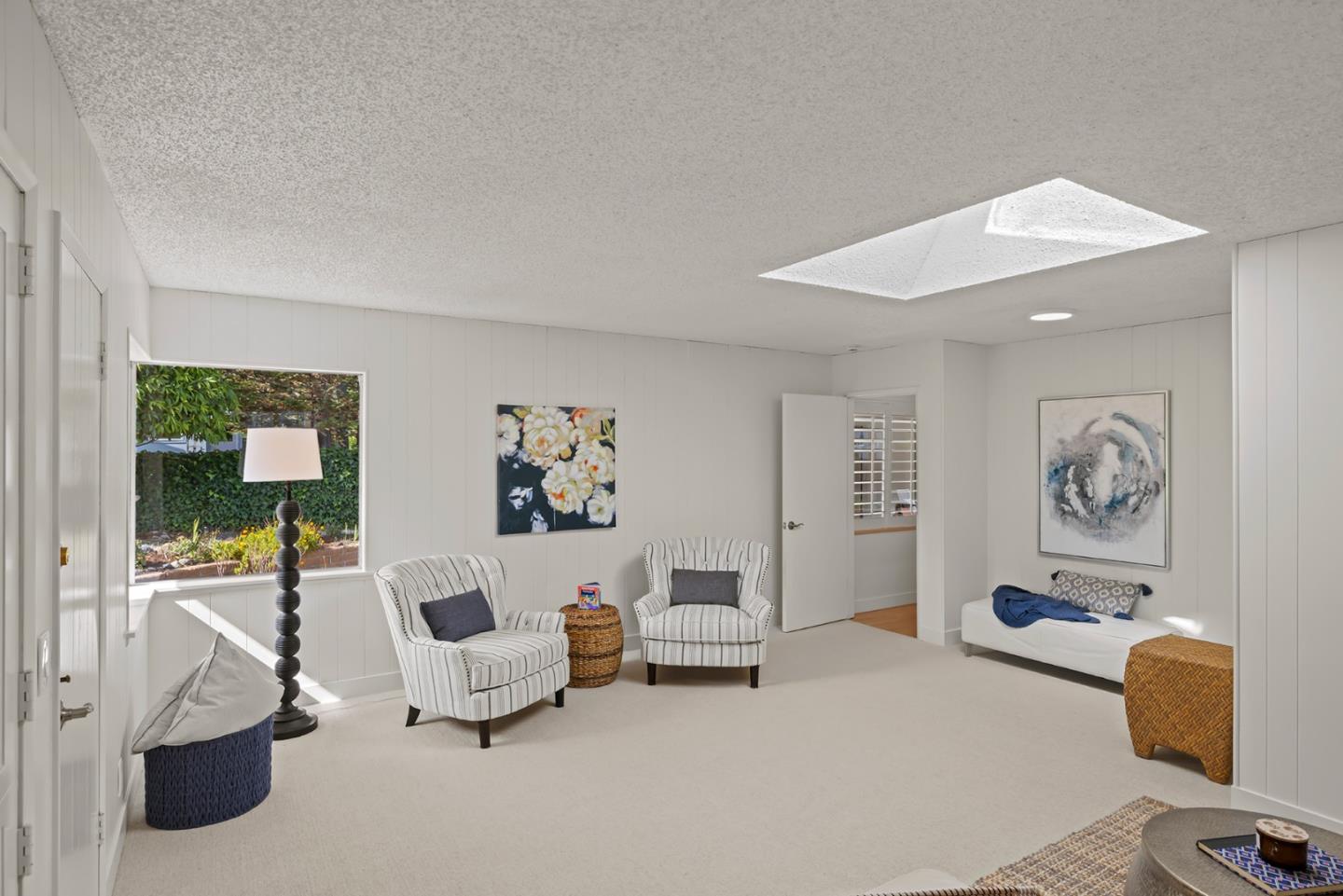 Detail Gallery Image 34 of 46 For 847 Ocean View Blvd, Pacific Grove,  CA 93950 - 3 Beds | 3 Baths