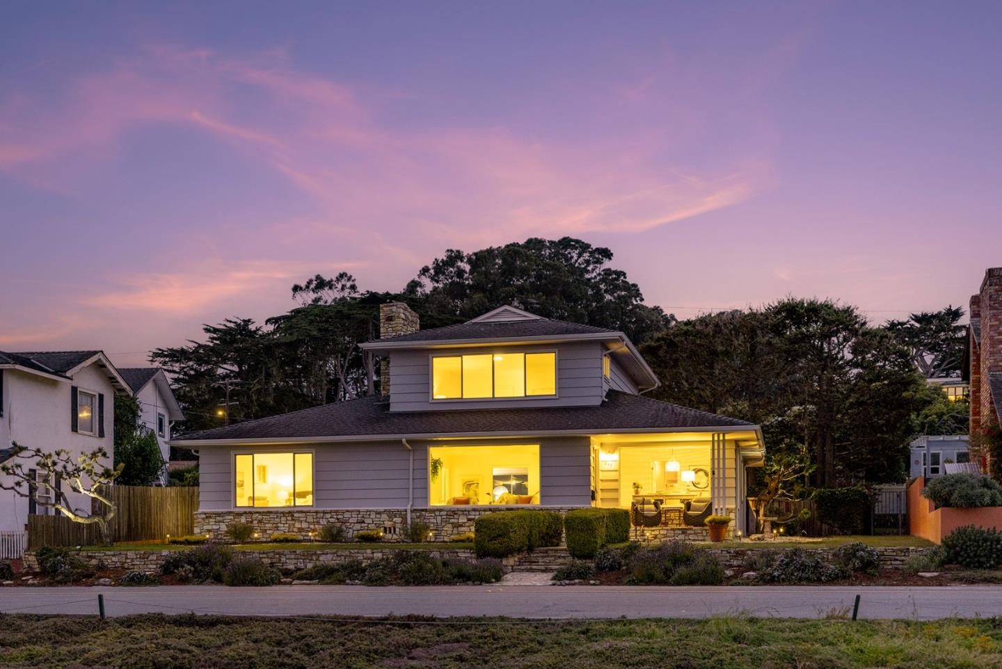Detail Gallery Image 42 of 46 For 847 Ocean View Blvd, Pacific Grove,  CA 93950 - 3 Beds | 3 Baths
