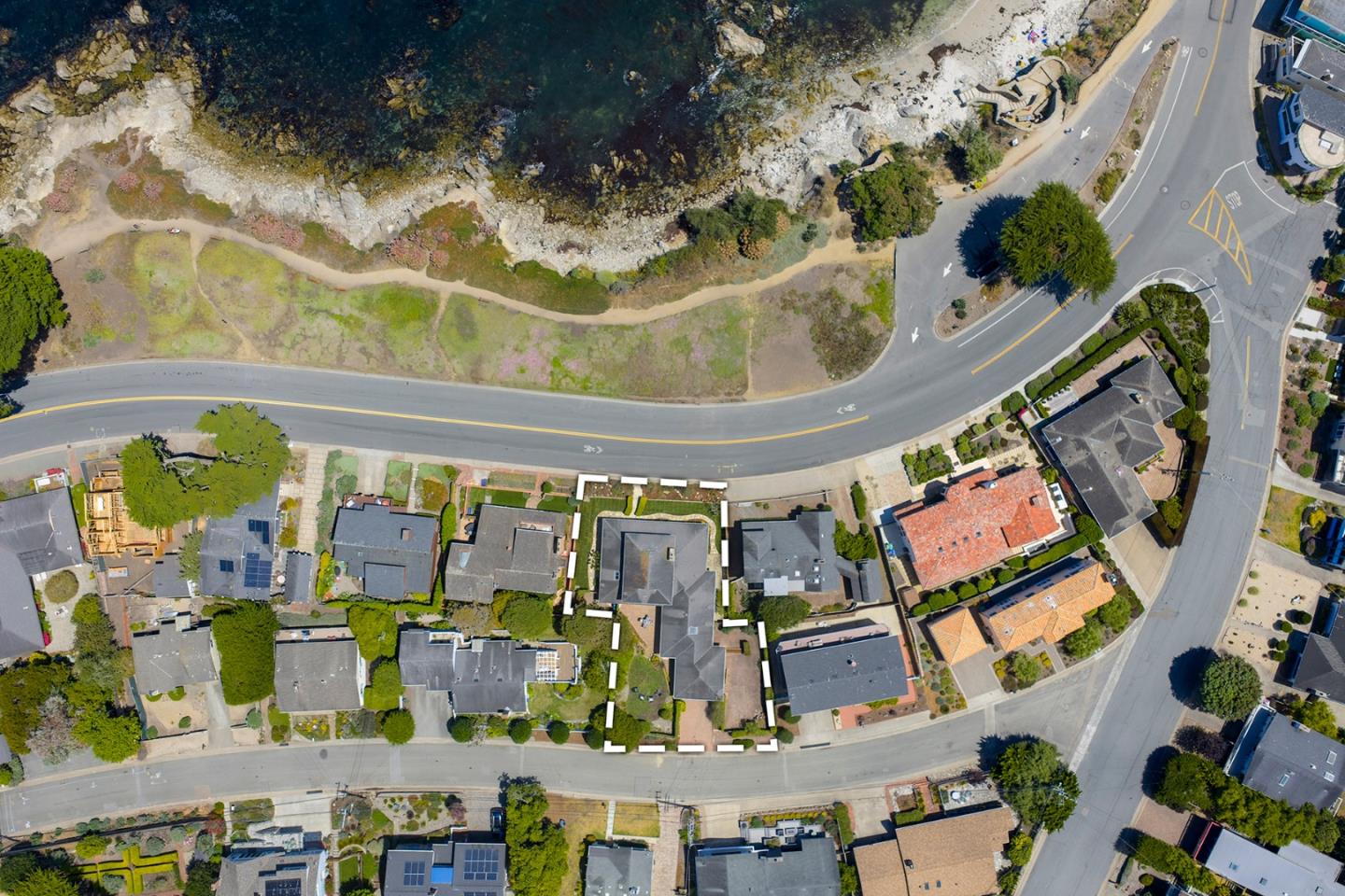 Detail Gallery Image 43 of 46 For 847 Ocean View Blvd, Pacific Grove,  CA 93950 - 3 Beds | 3 Baths