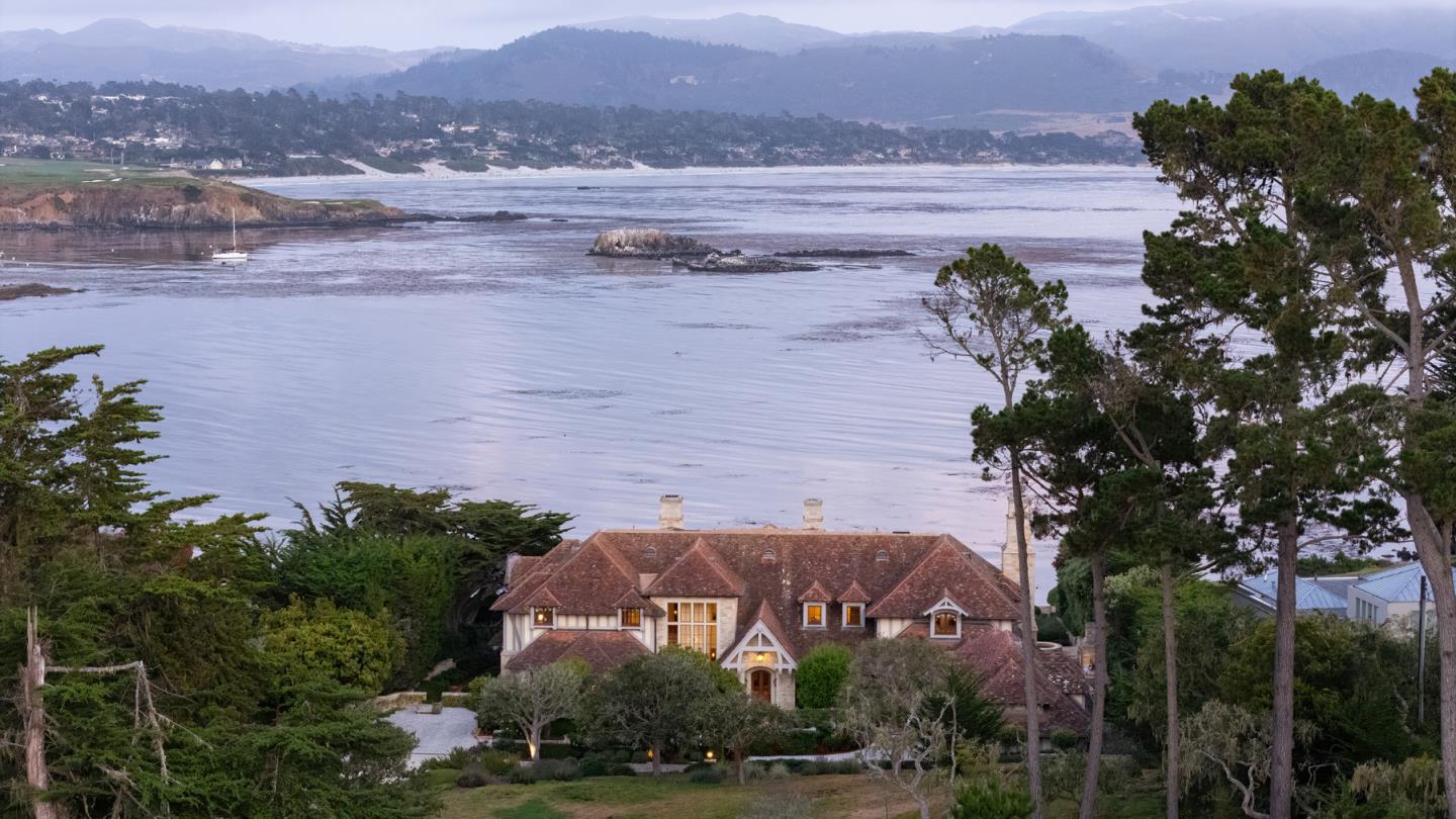 Detail Gallery Image 24 of 24 For 1494 Cypress Dr, Pebble Beach,  CA 93953 - 6 Beds | 7/3 Baths