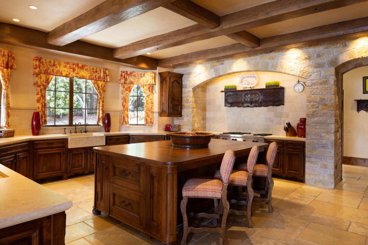 Detail Gallery Image 7 of 24 For 1494 Cypress Dr, Pebble Beach,  CA 93953 - 6 Beds | 7/3 Baths