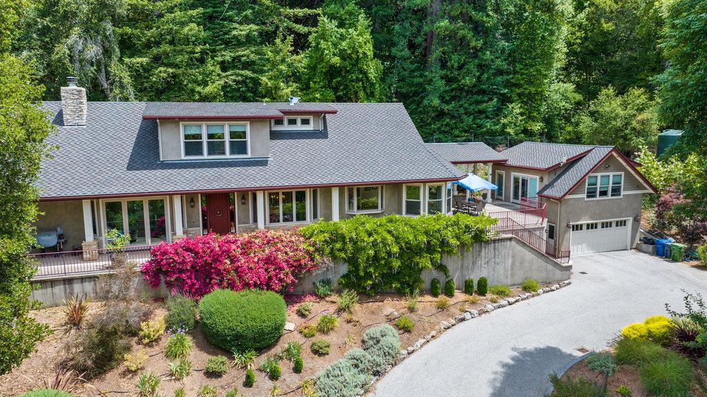 Detail Gallery Image 1 of 20 For 1901 Glenwood Dr, Scotts Valley,  CA 95066 - 3 Beds | 2/1 Baths