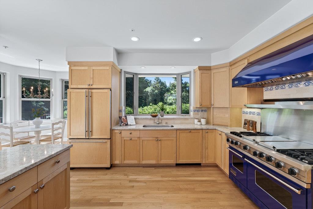 Detail Gallery Image 22 of 59 For 1901 Glenwood Dr, Scotts Valley,  CA 95066 - 3 Beds | 2/1 Baths