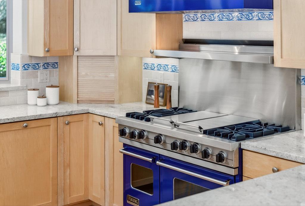 Detail Gallery Image 23 of 59 For 1901 Glenwood Dr, Scotts Valley,  CA 95066 - 3 Beds | 2/1 Baths