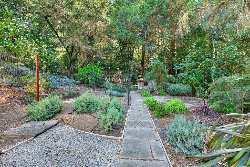 Detail Gallery Image 51 of 59 For 1901 Glenwood Dr, Scotts Valley,  CA 95066 - 3 Beds | 2/1 Baths