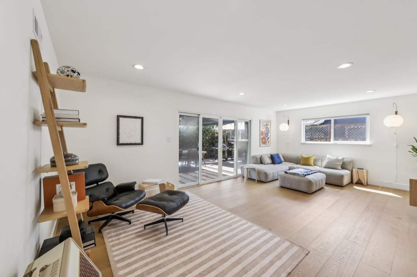 Detail Gallery Image 10 of 37 For 2412 Stokes St, San Jose,  CA 95128 - 3 Beds | 2 Baths