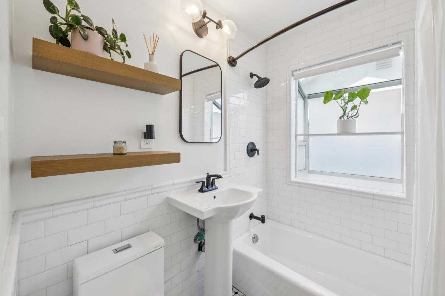 Detail Gallery Image 19 of 37 For 2412 Stokes St, San Jose,  CA 95128 - 3 Beds | 2 Baths