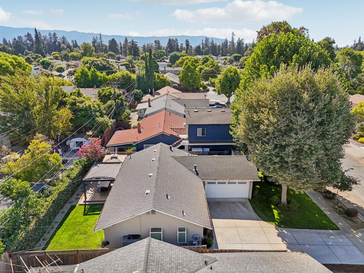Detail Gallery Image 33 of 37 For 2412 Stokes St, San Jose,  CA 95128 - 3 Beds | 2 Baths