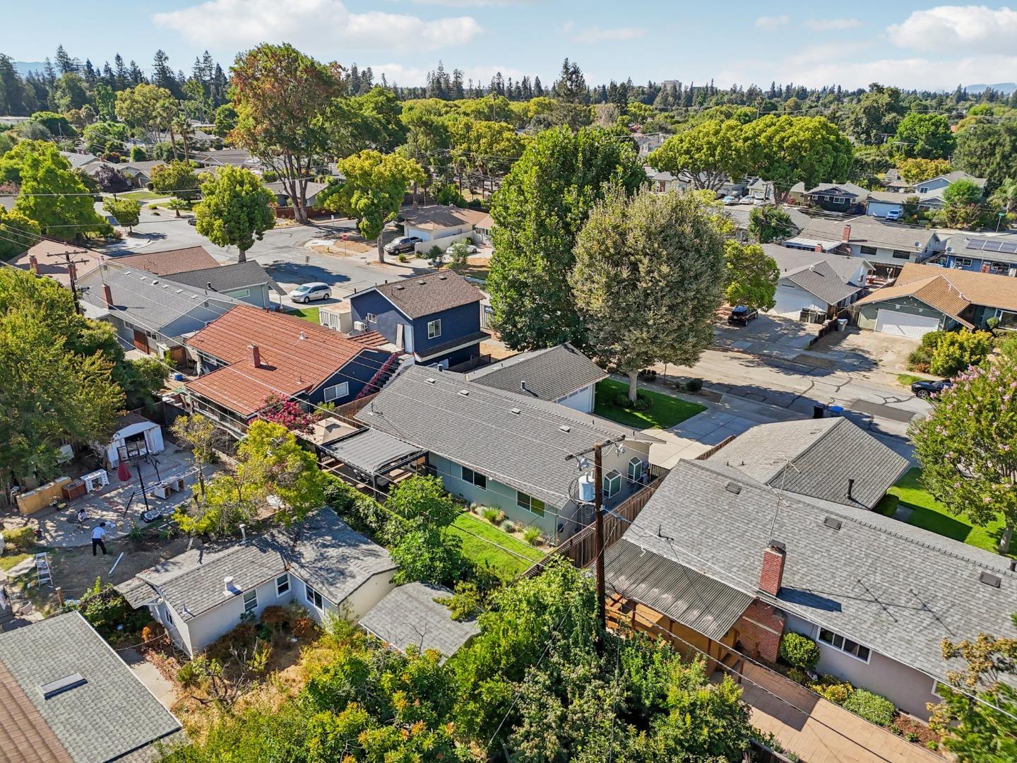 Detail Gallery Image 34 of 37 For 2412 Stokes St, San Jose,  CA 95128 - 3 Beds | 2 Baths