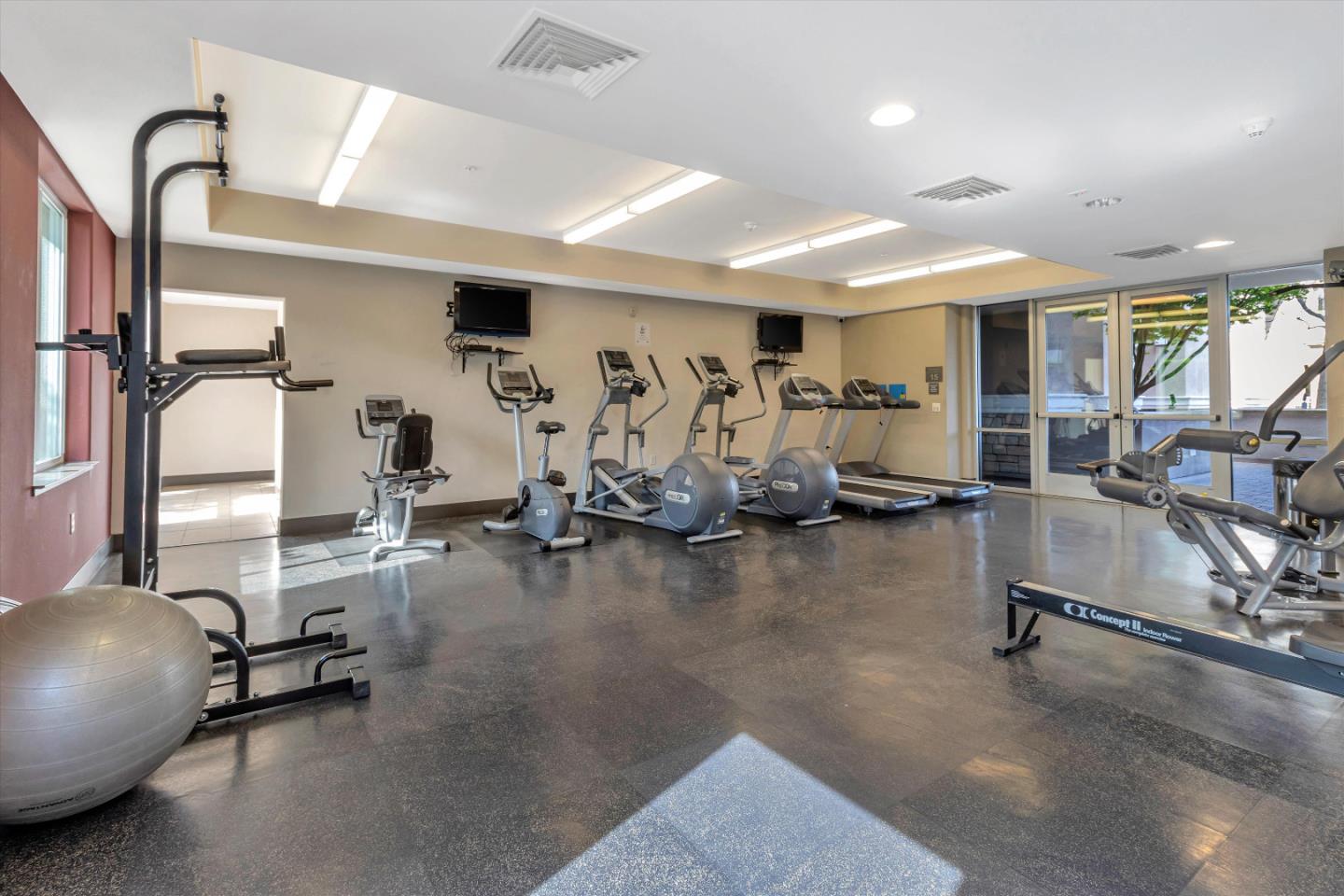 Detail Gallery Image 19 of 20 For 912 Campisi #311,  Campbell,  CA 95008 - 2 Beds | 2 Baths