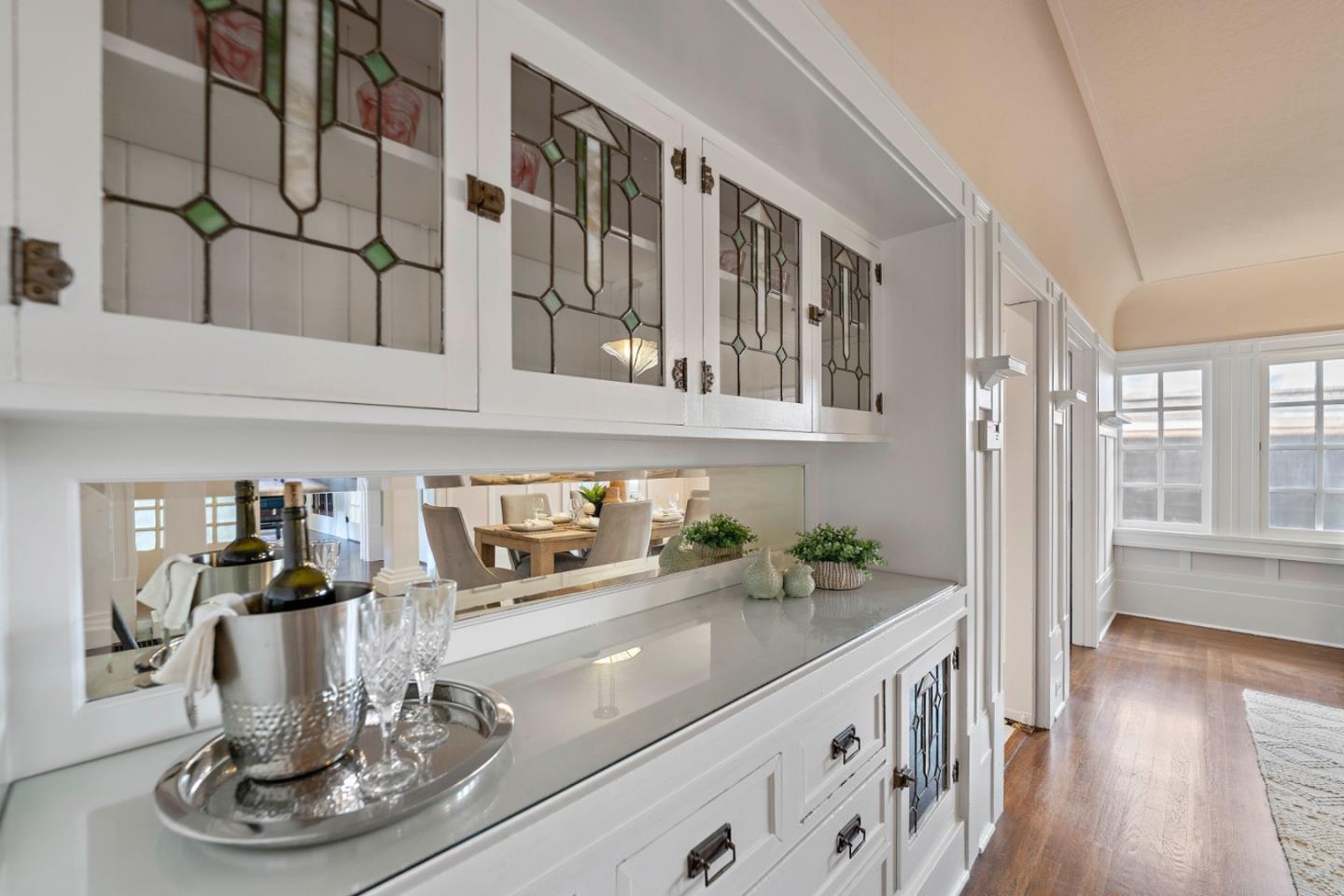 Detail Gallery Image 13 of 37 For 35 Hawthorne Way, San Jose,  CA 95110 - 3 Beds | 2 Baths
