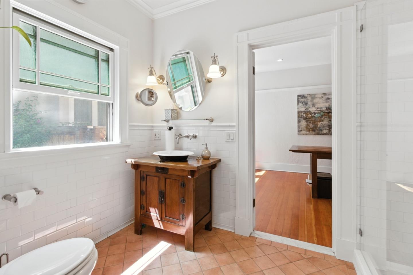 Detail Gallery Image 19 of 37 For 35 Hawthorne Way, San Jose,  CA 95110 - 3 Beds | 2 Baths