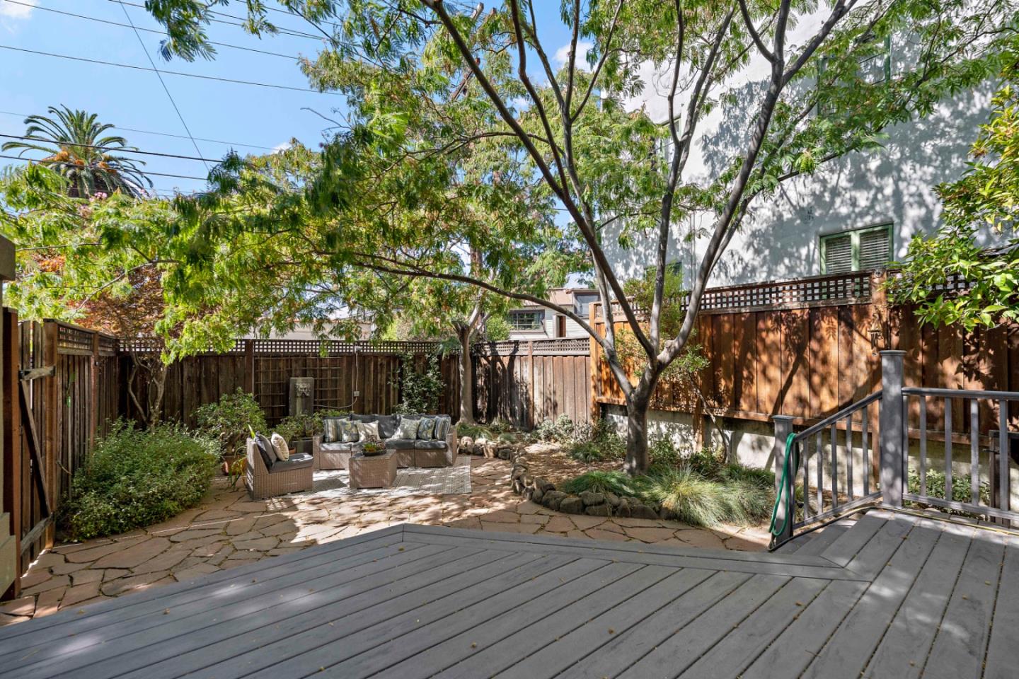 Detail Gallery Image 21 of 37 For 35 Hawthorne Way, San Jose,  CA 95110 - 3 Beds | 2 Baths