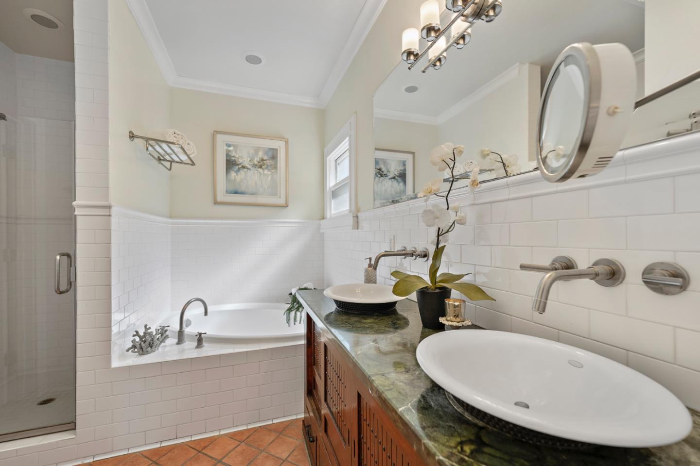 Detail Gallery Image 33 of 37 For 35 Hawthorne Way, San Jose,  CA 95110 - 3 Beds | 2 Baths