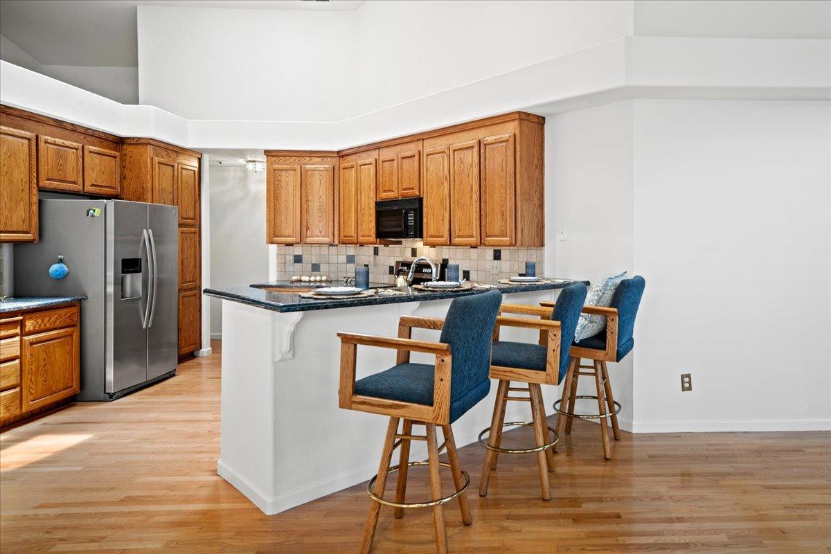 Detail Gallery Image 15 of 38 For 17716 Riverbend Rd, Salinas,  CA 93908 - 3 Beds | 2 Baths