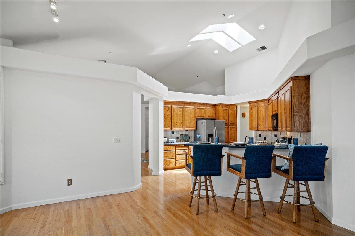 Detail Gallery Image 17 of 38 For 17716 Riverbend Rd, Salinas,  CA 93908 - 3 Beds | 2 Baths