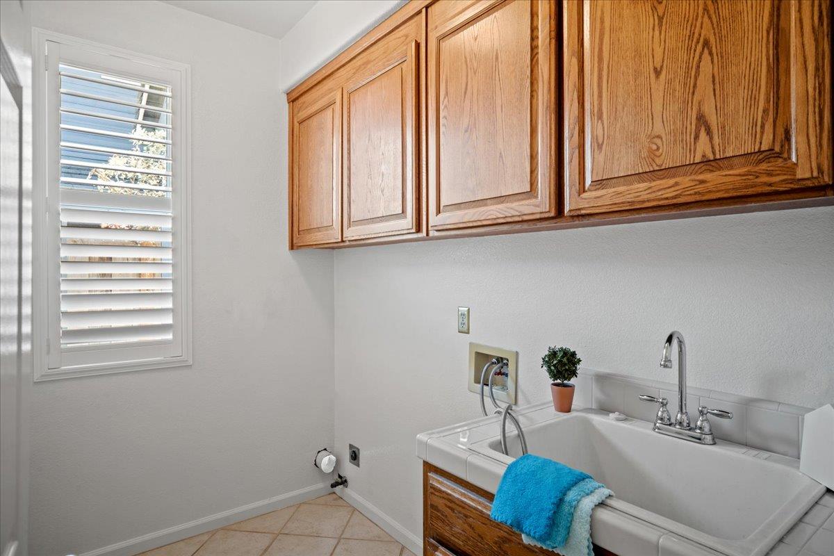 Detail Gallery Image 22 of 38 For 17716 Riverbend Rd, Salinas,  CA 93908 - 3 Beds | 2 Baths